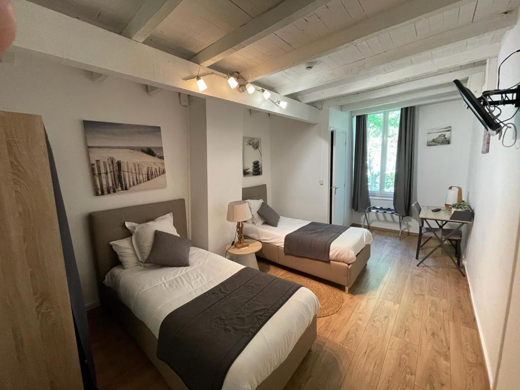 Hotel Mas De Galoffre Nîmes Eksteriør bilde