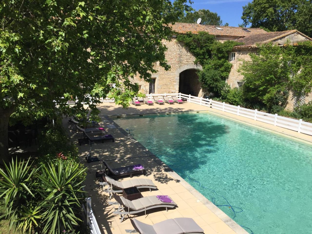 Hotel Mas De Galoffre Nîmes Eksteriør bilde